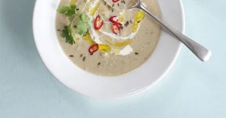 Curried parsnip soup