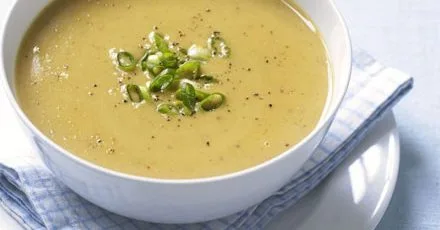 Spiced red lentil soup