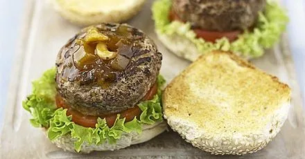 Spiced turkey burgers