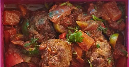 Spicy merguez & couscous pot