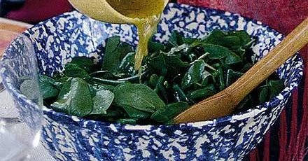 Spinach & green bean salad
