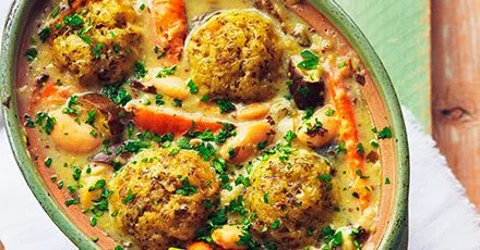 Slow cooker vegetable stew with cheddar dumplings