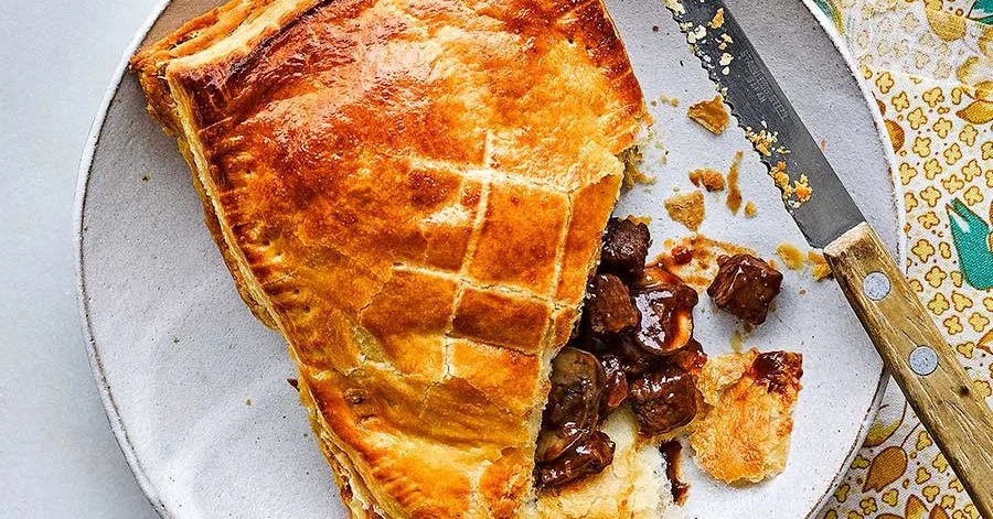 Steak & mushroom bakes