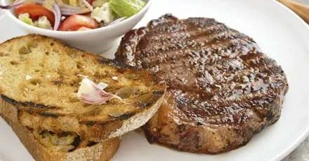 Steak sandwich on a plate
