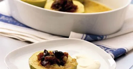 Sticky apple cups