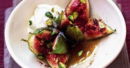 Sticky cinnamon figs