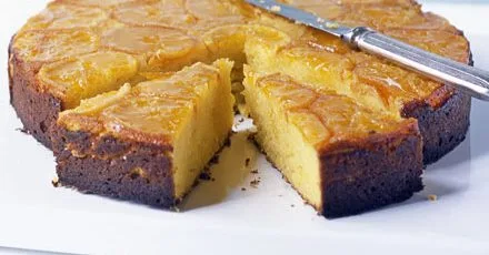 Sticky clementine cake with cheesecake cream