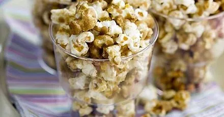 Toffee popcorn