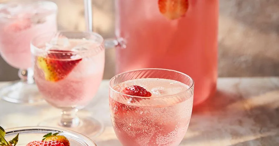 Strawberry & elderflower rosé punch