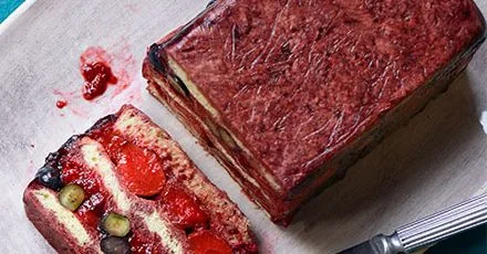 Strawberry jelly summer pudding
