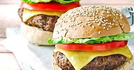 Бургери зі шведськими м'ясними кульками