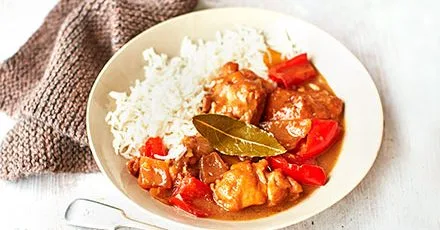 Кисло-солодка курка адобо