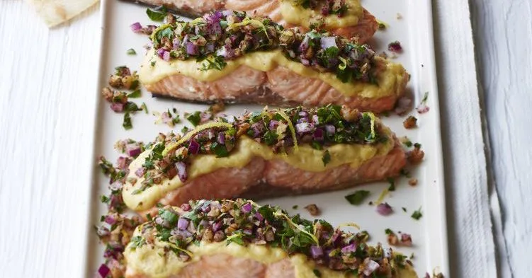 Tarator-style salmon