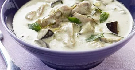 Easy Thai green chicken curry