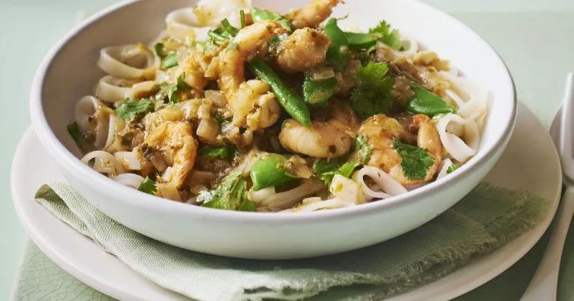 Thai green prawn curry