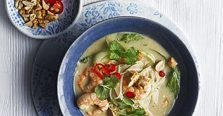 Thai prawn & peanut noodle soup