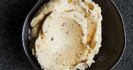 Timut & cardamom pepper butter
