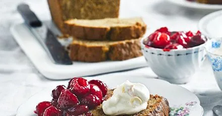 Toasted banana bread with vanilla ricotta & raspberries