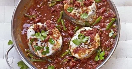 Tomato & tamarind fish curry