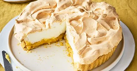 Ultimate lemon meringue pie