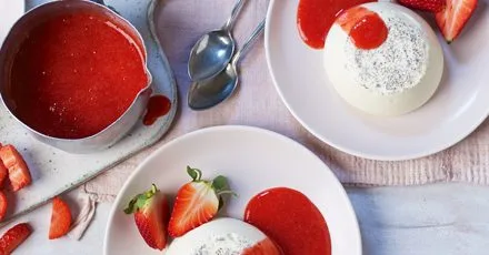 Vanilla panna cotta