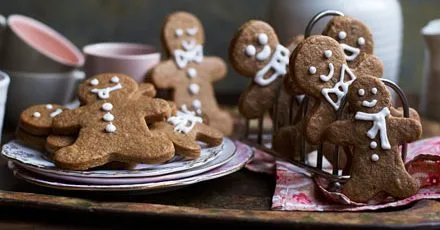 Vegan gingerbread cookies