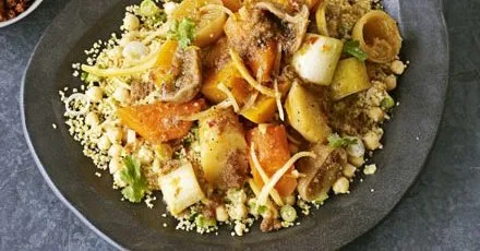 Овочевий кускус з нутом і маринованими лимонами