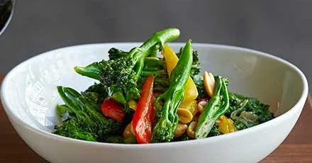 Wok-fried long-stem broccoli