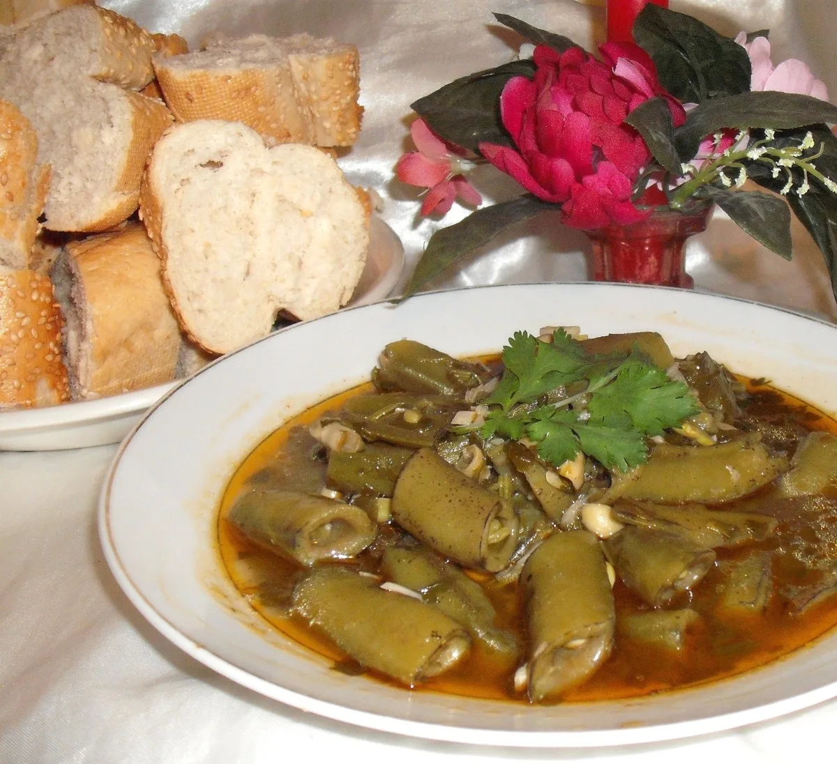 Алжирські широкі боби з часником (Феве ен соус)