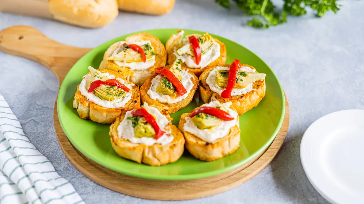 Amazing Artichoke Toasts