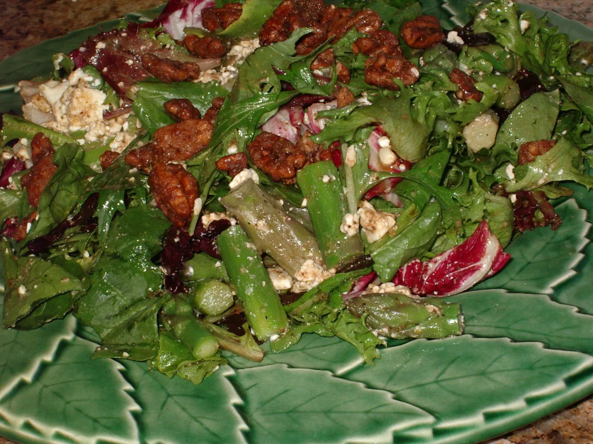 Asparagus, Feta & Pumpkin Seed Salad