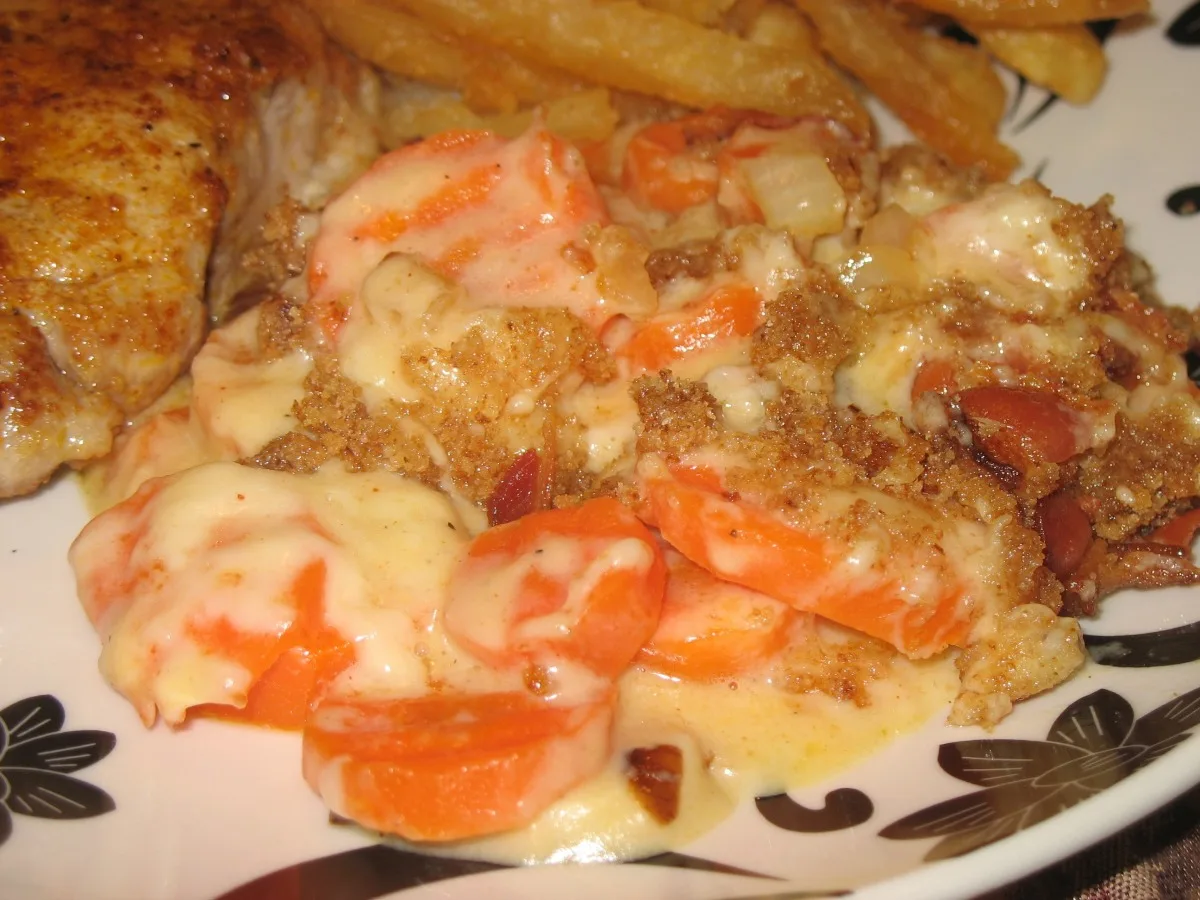 Baked Carrots With Swiss Cheese and Bacon
