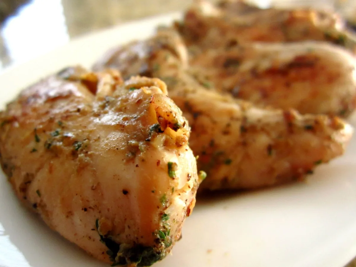 Barbecued Garlic Chicken