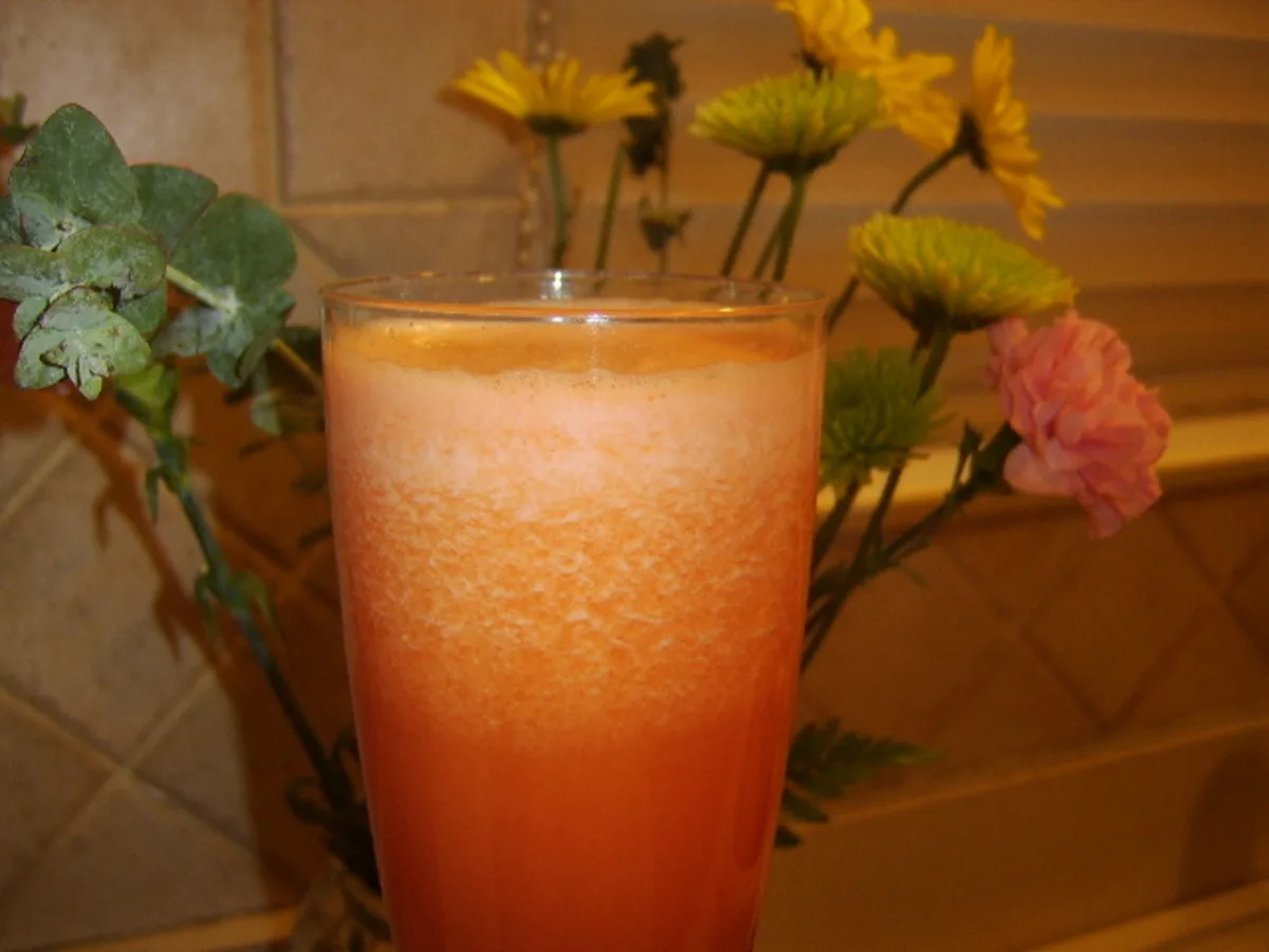 Breakfast Pick-Me-Up Juice