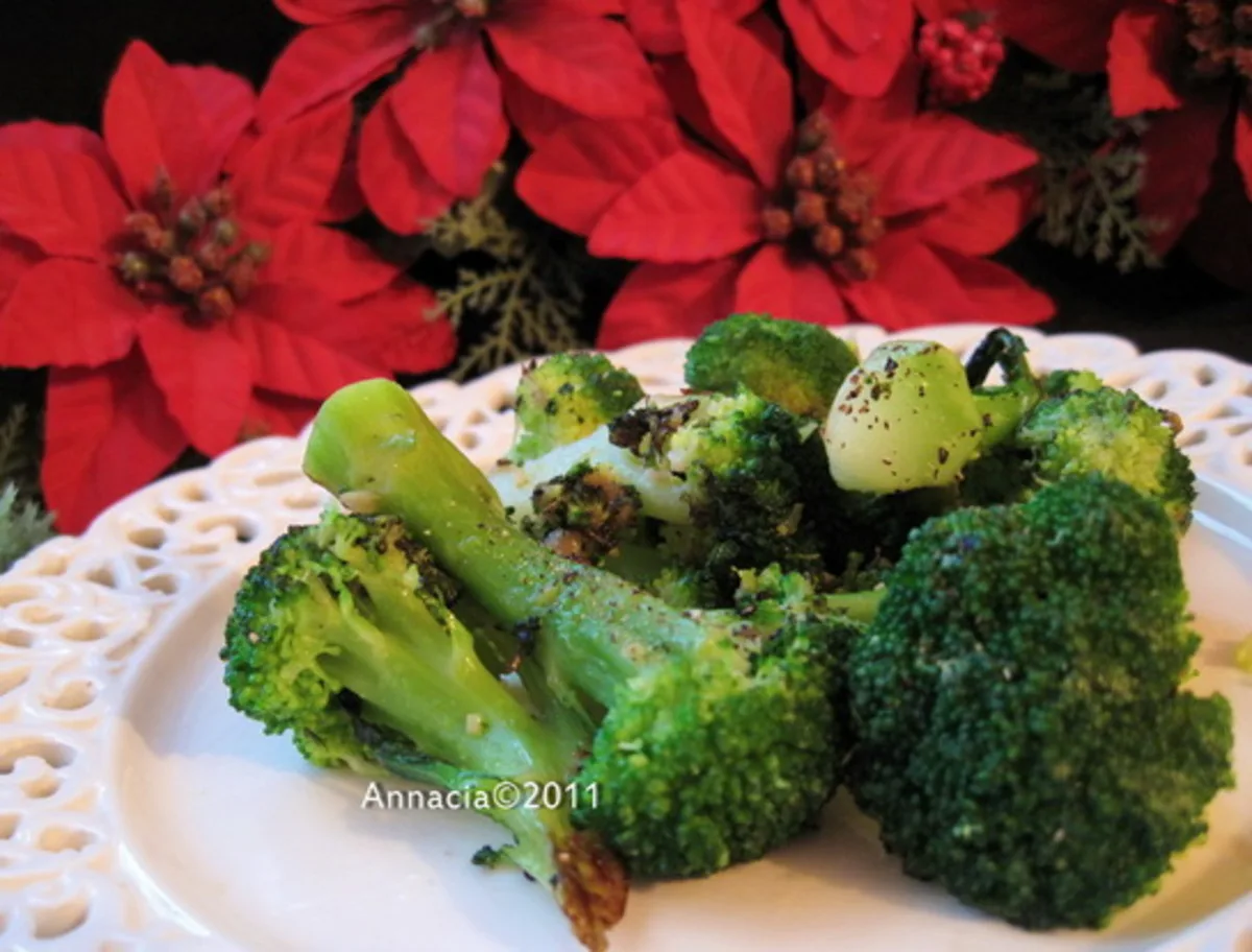 Broccoli Aglio Olio (With Garlic and Olive Oil)