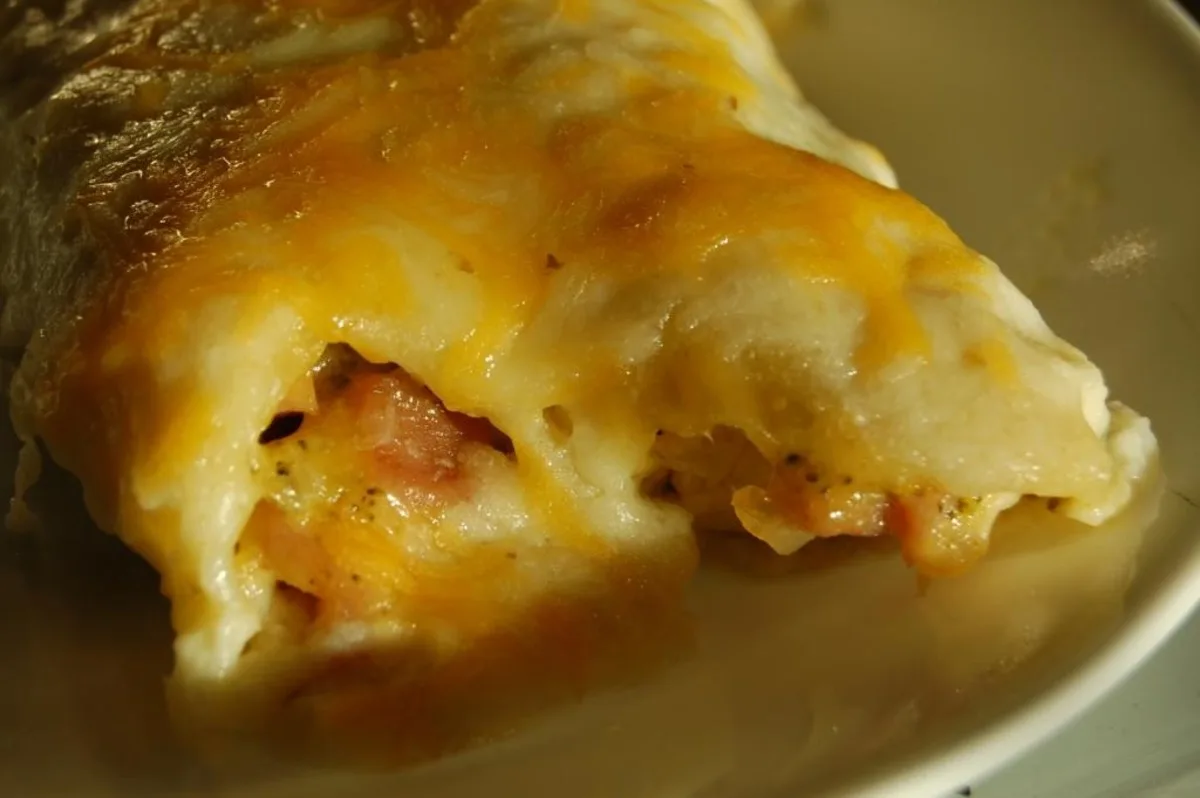 Broccoli, Ham and Cheese Manicotti