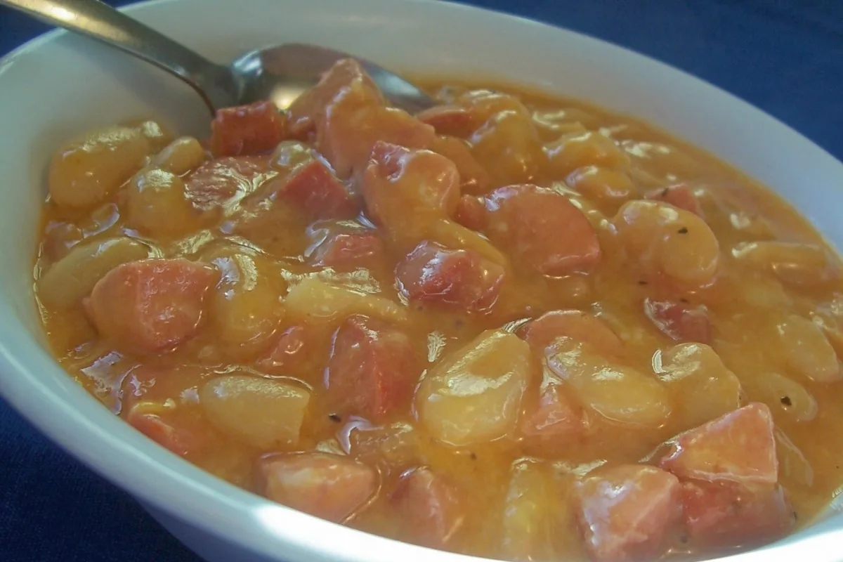 Сирні хот-доги у соусі