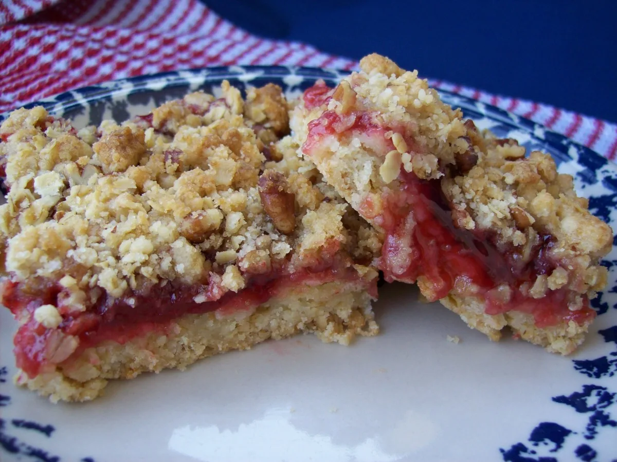 Cherry Crumb Bars