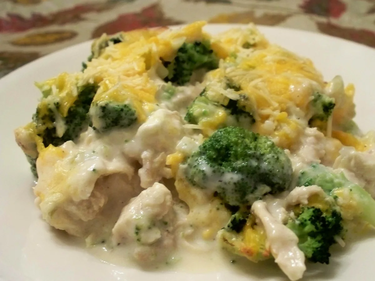 Chicken Broccoli Cheesy Casserole