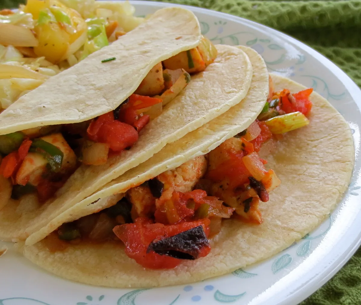 Chicken Tacos With Charred Tomatoes