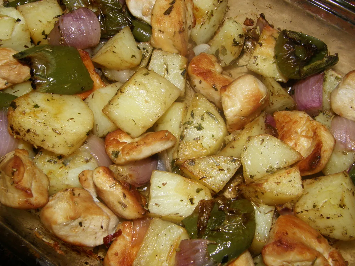 Chicken With Roasted Vegetables and Gorgonzola