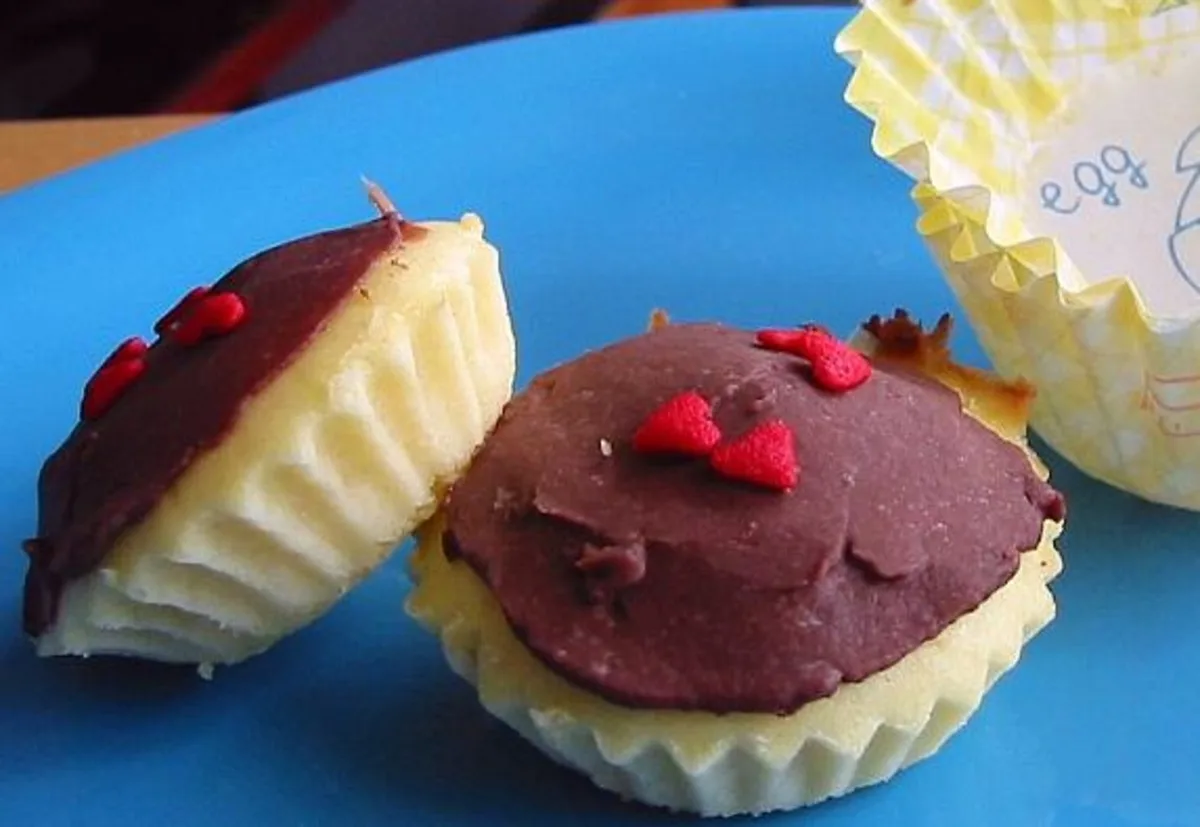 Bittersweet Chocolate Cream Cheese Frosting