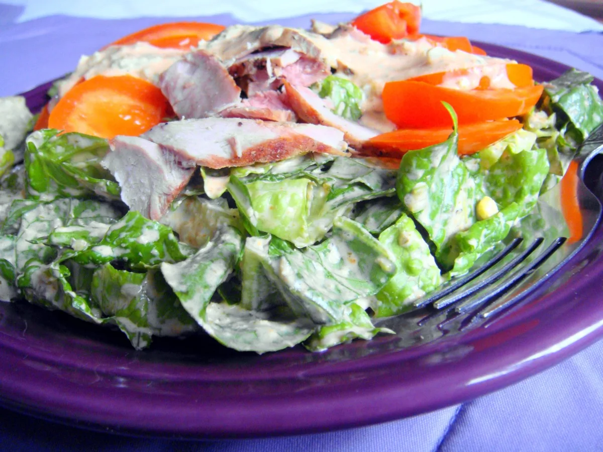 Chopped Romaine Salad With Thousand Island Dressing