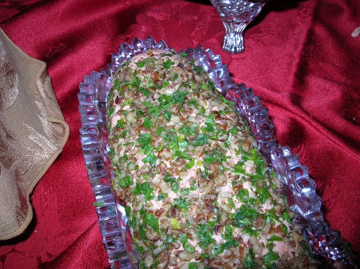 Christmas Salmon Party Roll