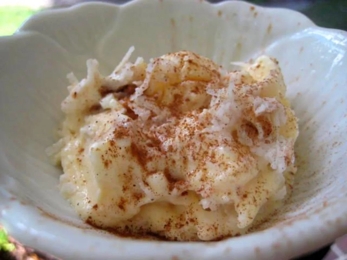 Cinnamon Coconut Swirl Ice-Cream