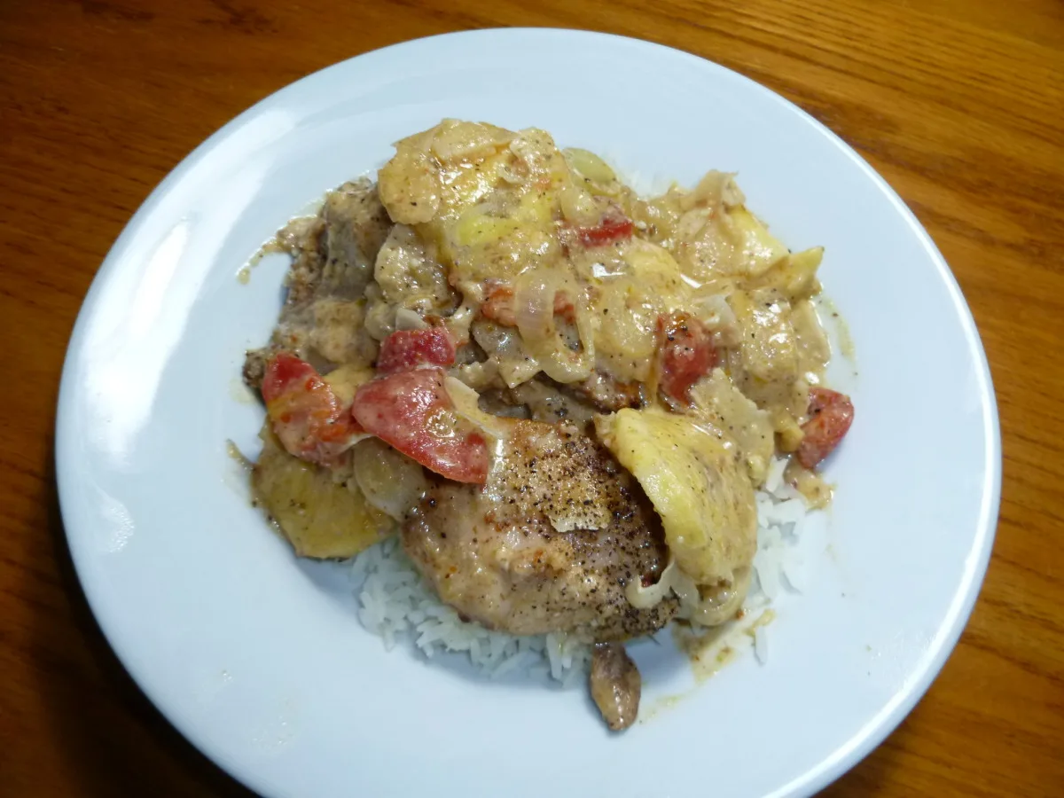 Coconut, Chicken and Banana Curry