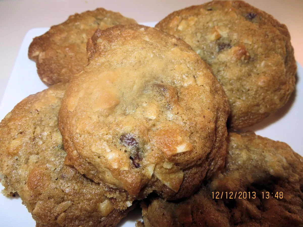 Coconut Crunch Cookies