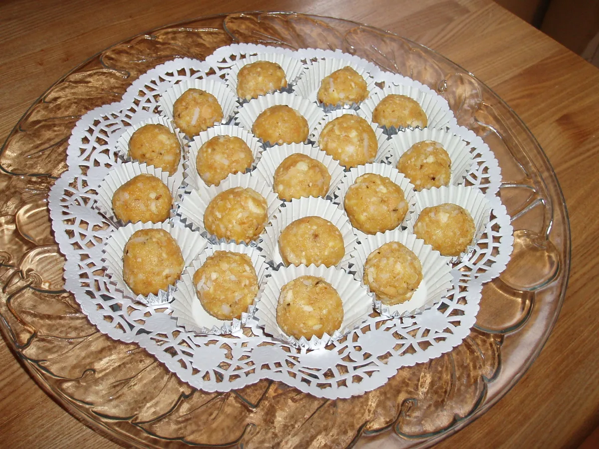 Кокосово-апельсинові кульки