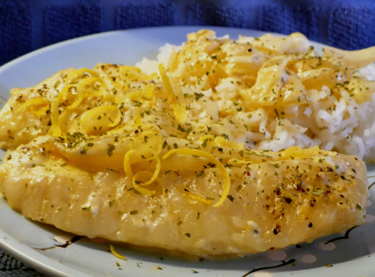 Cod Baked With Cream and Bay Leaves