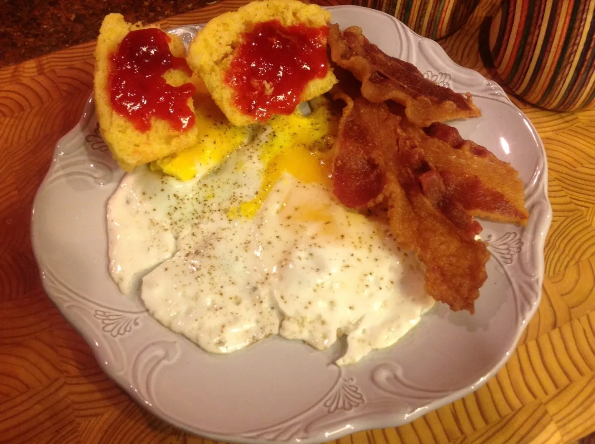 Cook Bacon in Microwave or Frypan